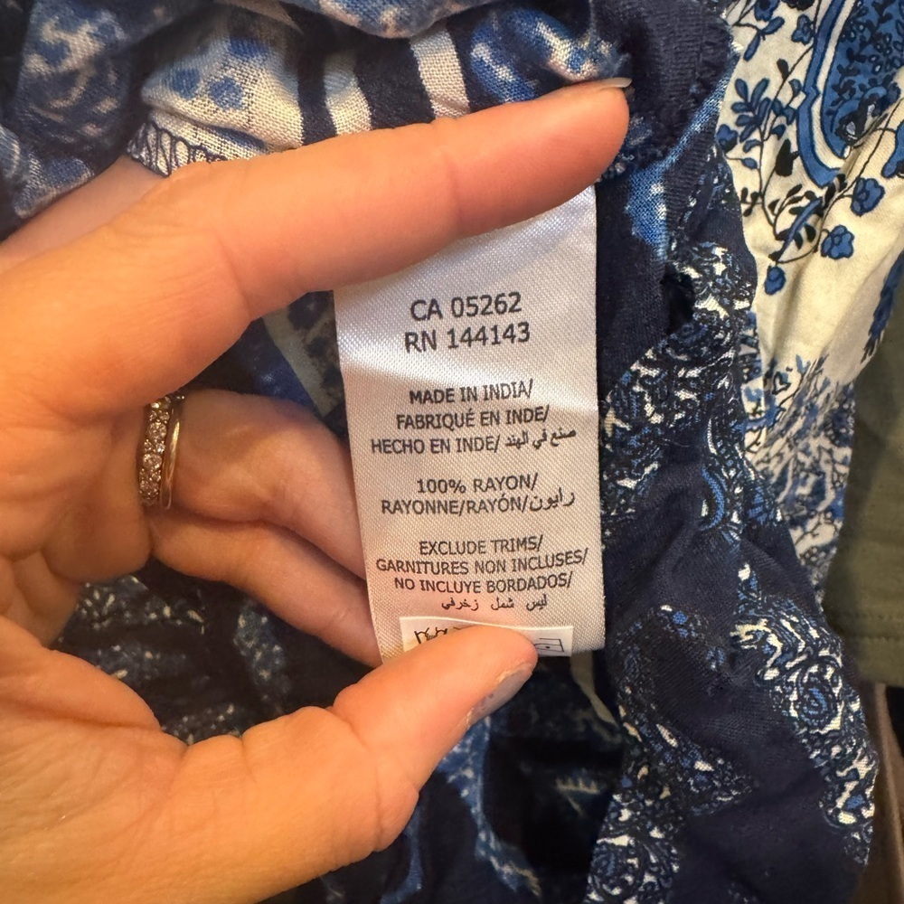 California Moonrise • NWT $72 USD Boho Rayon Dress - Picture 9 of 9